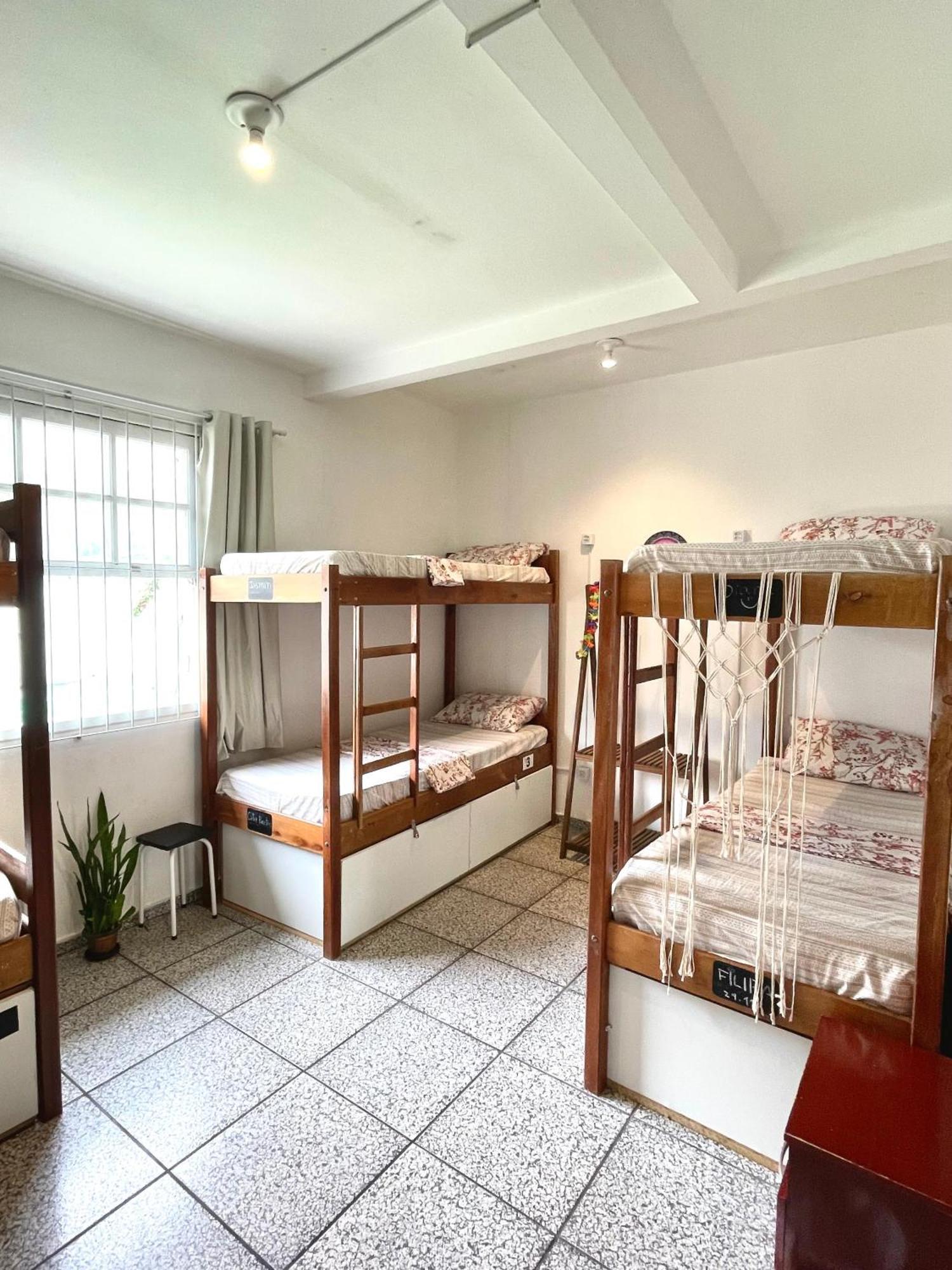 Pequi Hostel Florianopolis Ngoại thất bức ảnh